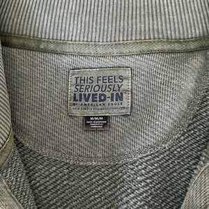 Women’s Camo Green Oversized Big Hug Sweatshirt Size Medium